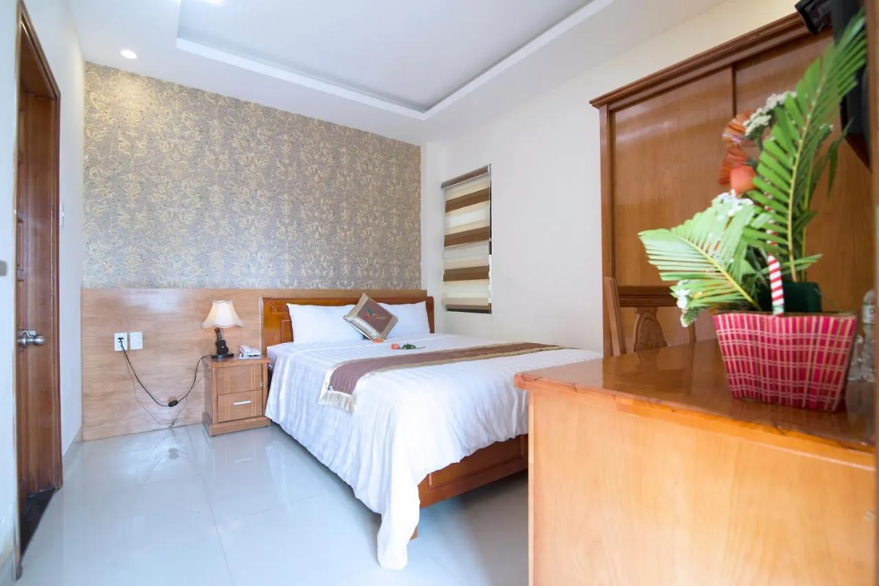 Charming Danang Hotel-203 Nguyen Van Thoai
